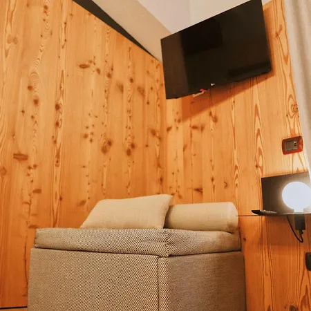 Meuble Vecchio Scarpone Szálloda 3*