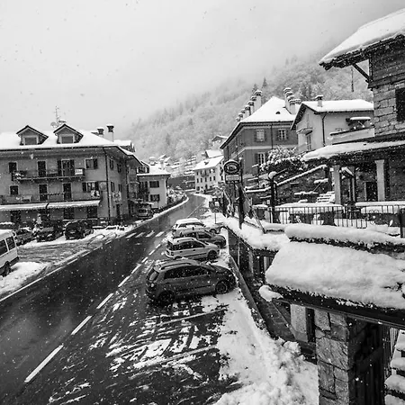 Hotel Meublè Vecchio Scarpone 3*