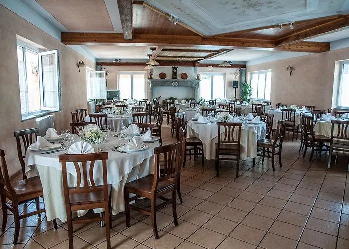 Otel Meuble Vecchio Scarpone 3*
