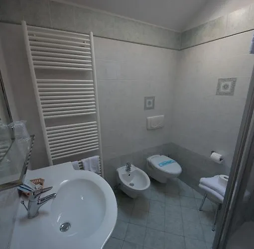 Otel Meuble Vecchio Scarpone